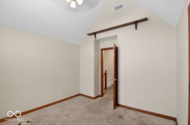 902 Saint Andrews Drive, Avon, IN 46123