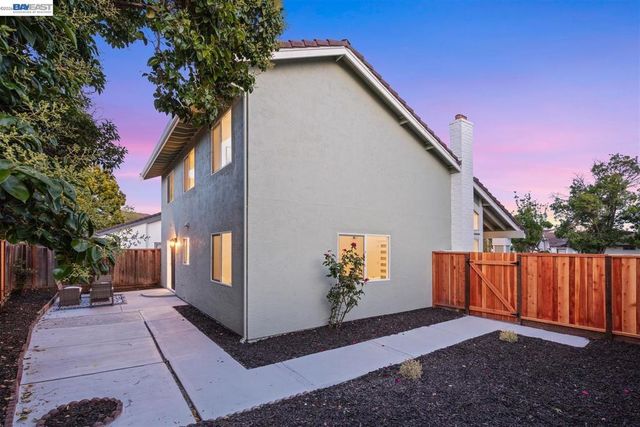 33866 Juliet Cir, Fremont, CA 94555