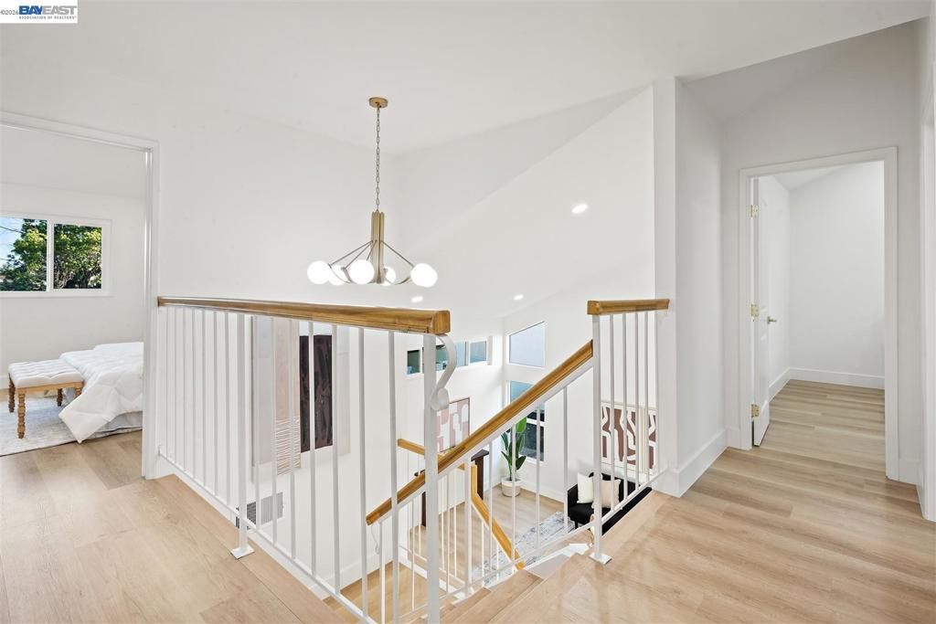 Image 20 of property listing at 33866 Juliet Cir, Fremont, CA 94555