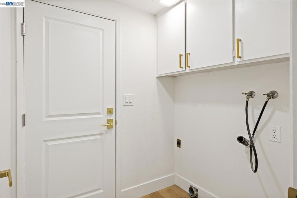 Image 31 of property listing at 33866 Juliet Cir, Fremont, CA 94555
