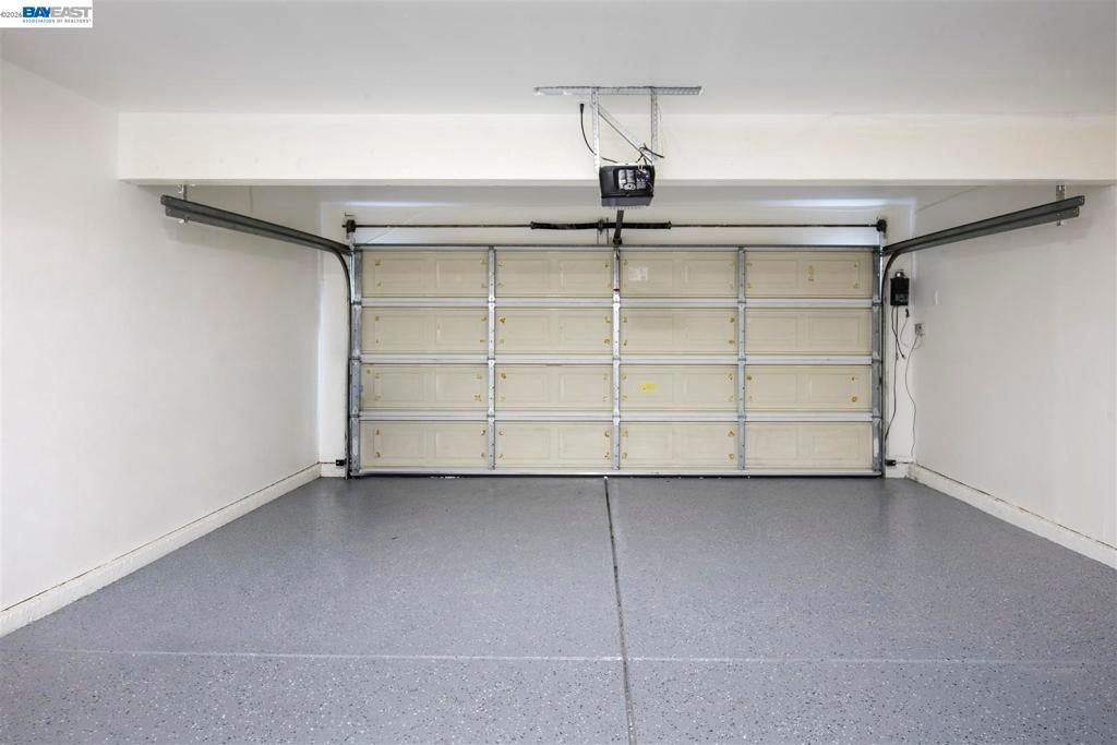 Image 32 of property listing at 33866 Juliet Cir, Fremont, CA 94555