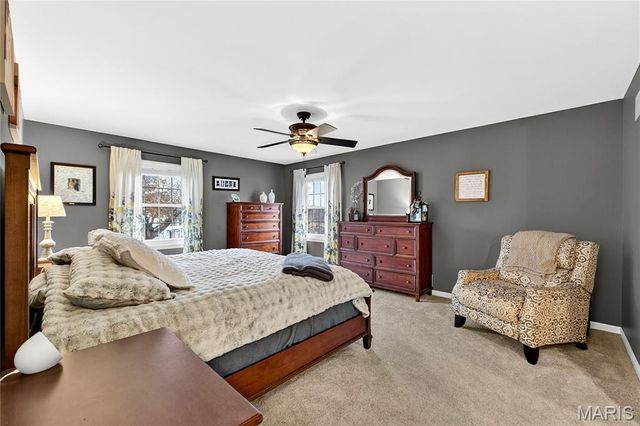 13622 Peacockfarm Road, St Louis, MO 63131