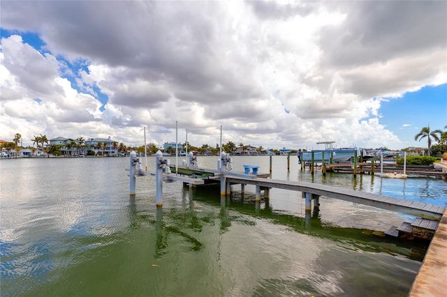 2601 BAY BOULEVARD, Indian Rocks Beach, FL 33785