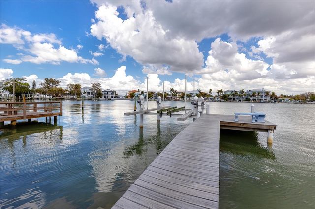 2601 BAY BOULEVARD, Indian Rocks Beach, FL 33785