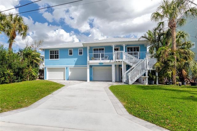 2601 BAY BOULEVARD, Indian Rocks Beach, FL 33785