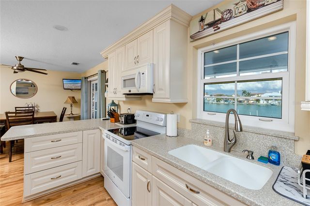 2601 BAY BOULEVARD, Indian Rocks Beach, FL 33785