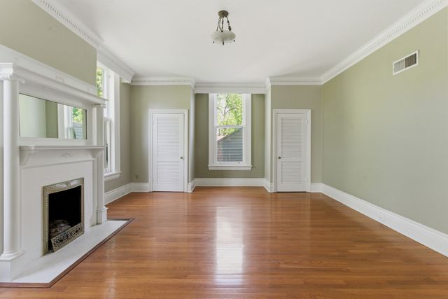 444 Bowling Ave, Nashville, TN 37205
