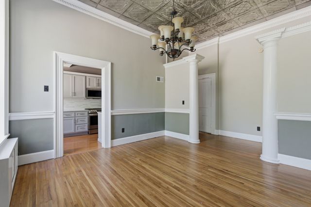 444 Bowling Ave, Nashville, TN 37205