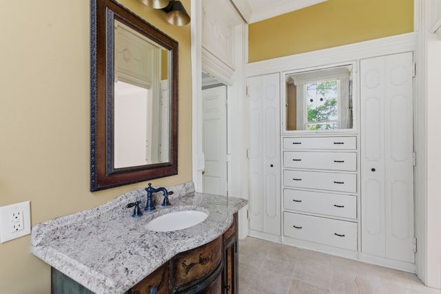 444 Bowling Ave, Nashville, TN 37205