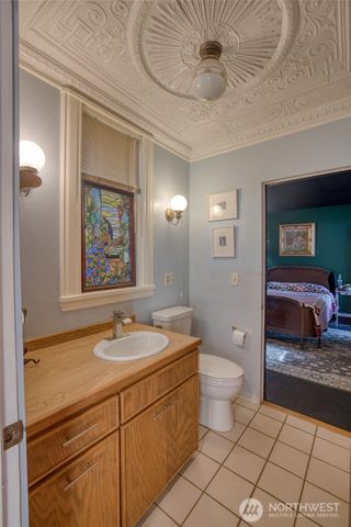 209 Ferry Street, South Bend, WA 98586