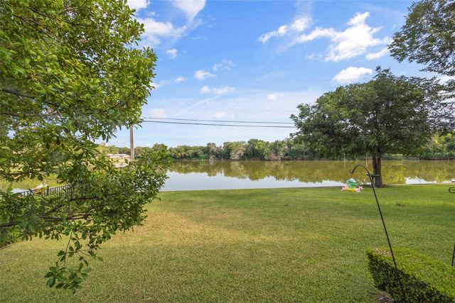 6909 Bal Lake Drive, Fort Worth, TX 76116