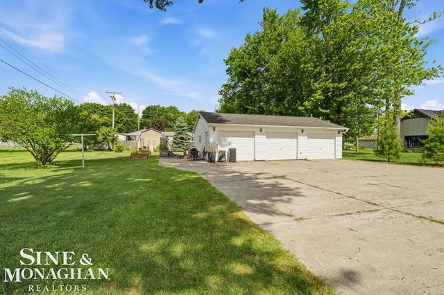 6036 River Road, East China Twp, MI 48054
