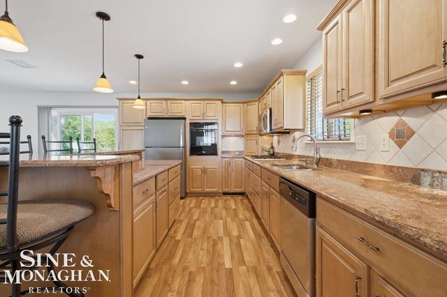 6036 River Road, East China Twp, MI 48054