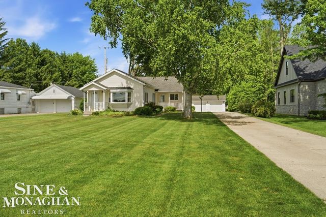 6036 River Road, East China Twp, MI 48054