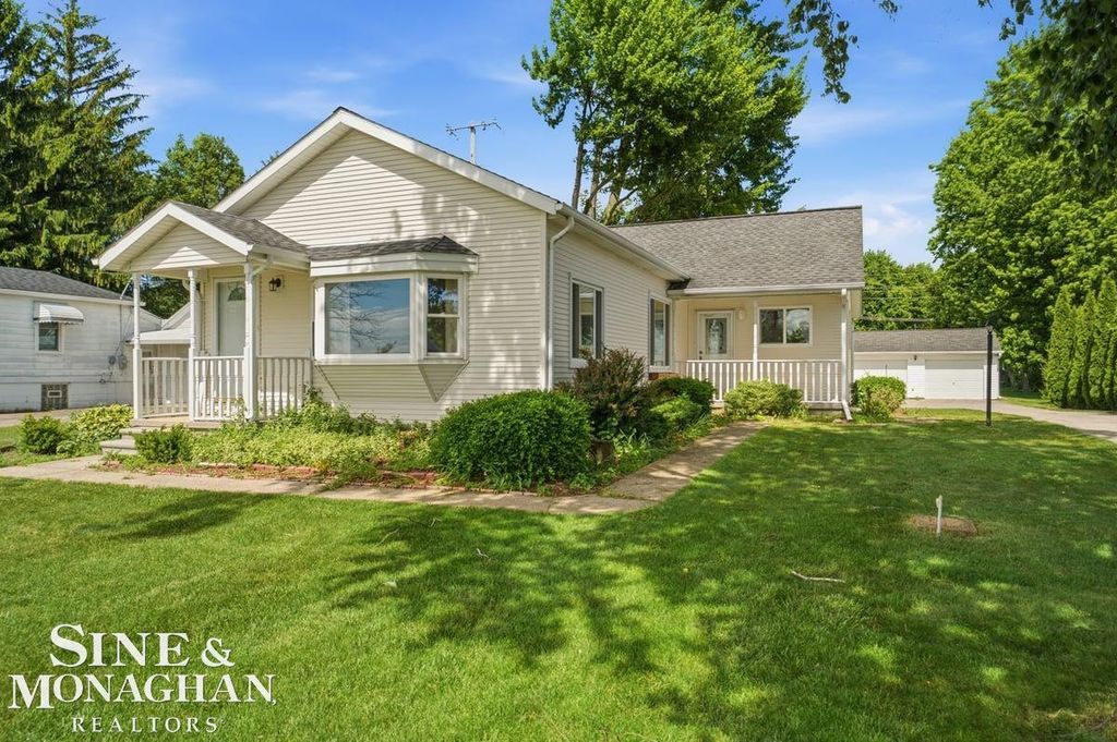 6036 River Road, East China Twp, MI 48054