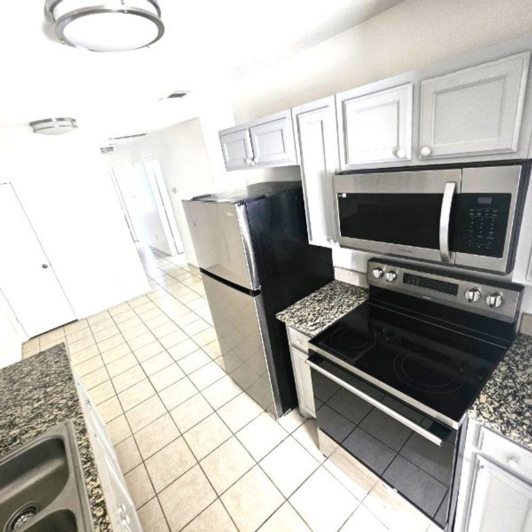 2837 & 2839 Ave J, Fort Worth, TX 76105 — exterior