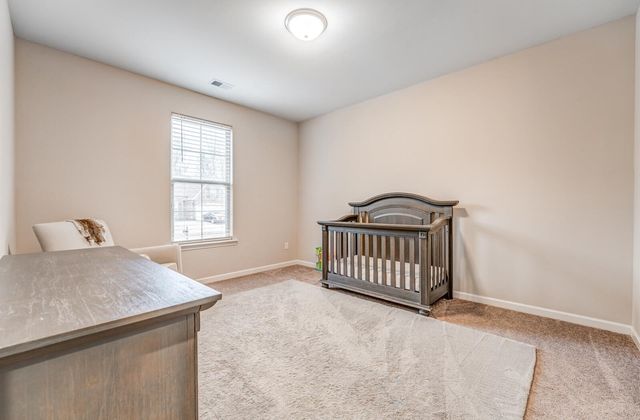 360 WHISPERING CREEK DR, Oakland, TN 38060