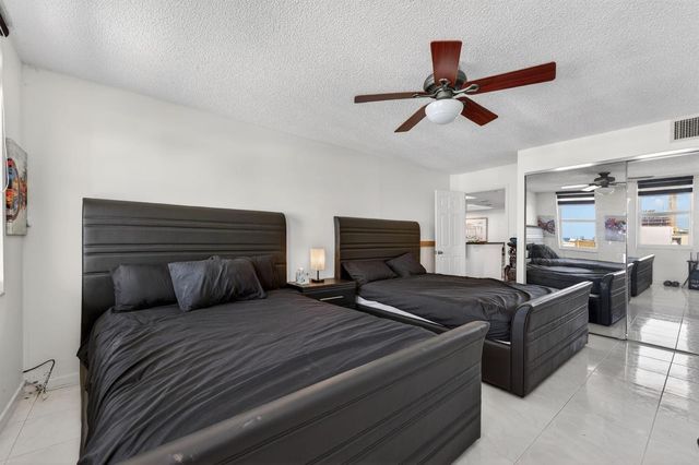 1149 Hillsboro Mile 1007, Hillsboro Beach, FL 33062