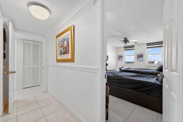 1149 Hillsboro Mile 1007, Hillsboro Beach, FL 33062