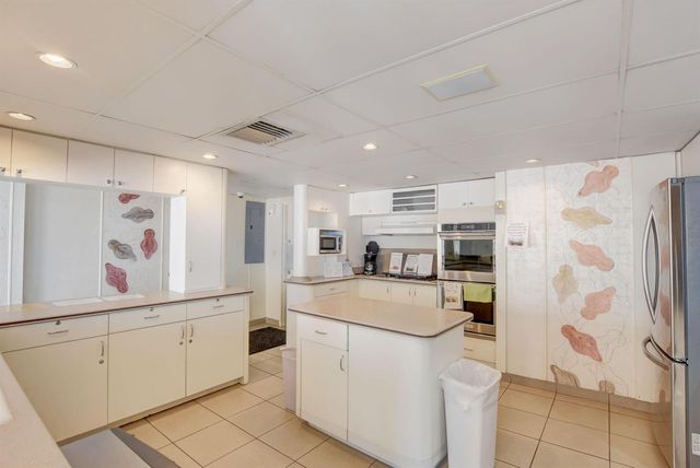 1149 Hillsboro Mile 1007, Hillsboro Beach, FL 33062