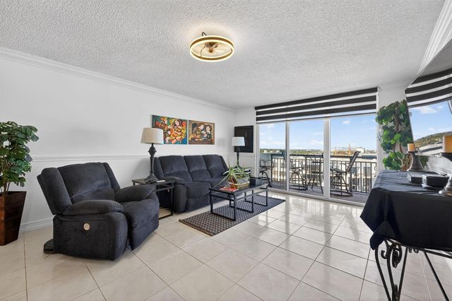 1149 Hillsboro Mile 1007, Hillsboro Beach, FL 33062