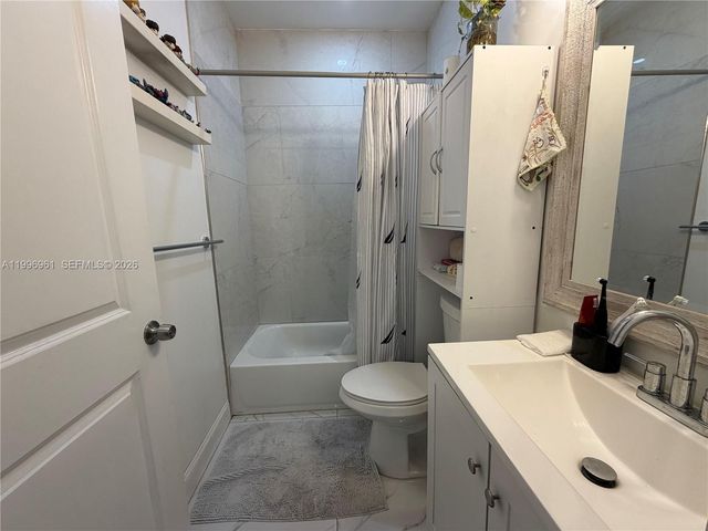 2241 N 62nd Ave, Hollywood, FL 33024