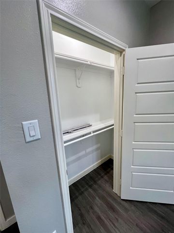 9811 Leath Street A, Houston, TX 77093