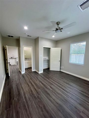 9811 Leath Street A, Houston, TX 77093