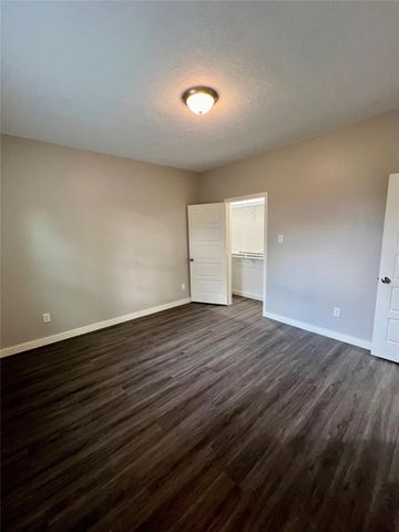 9811 Leath Street A, Houston, TX 77093