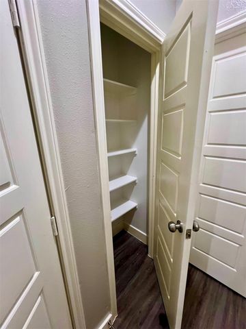 9811 Leath Street A, Houston, TX 77093