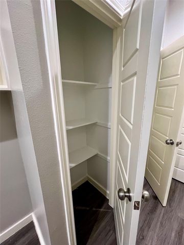 9811 Leath Street A, Houston, TX 77093