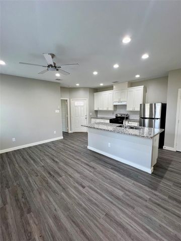 9811 Leath Street A, Houston, TX 77093