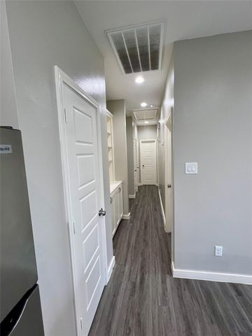 9811 Leath Street A, Houston, TX 77093