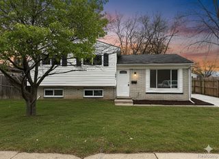 1441 Harry Street, Ypsilanti, MI 48198