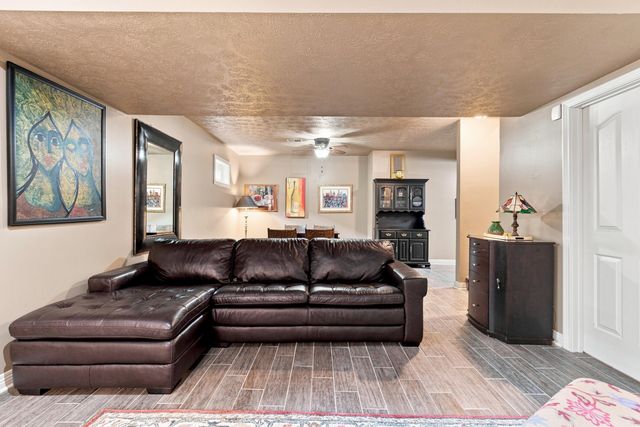 2761 Ashbrooke Drive, Lexington, KY 40513
