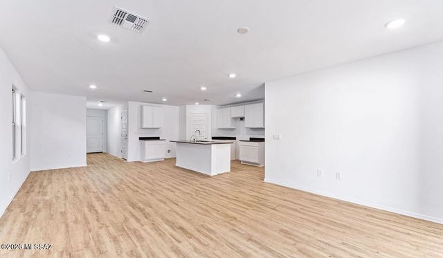 9991 N Cascalote Lane, Marana, AZ 85653