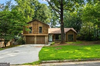 340 WINDSOR Walk SE, Conyers, GA 30094