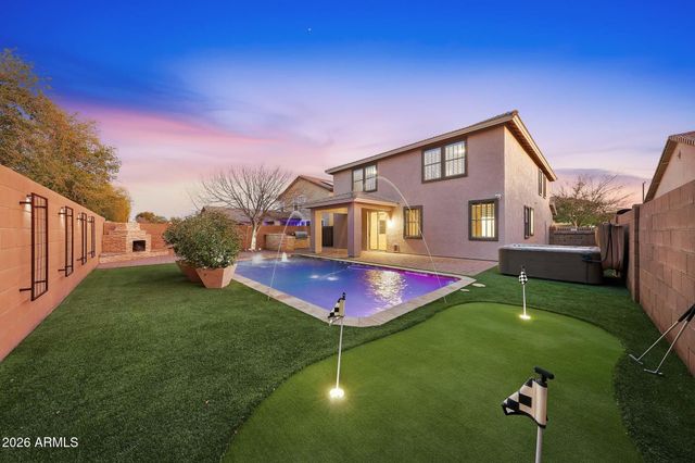 15764 W SHAW BUTTE Drive, Surprise, AZ 85379