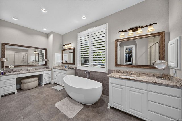 1627 Wild Peak, San Antonio, TX 78258