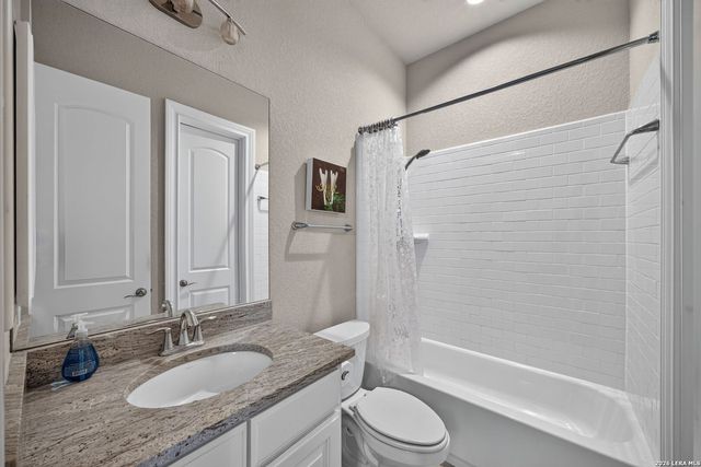 1627 Wild Peak, San Antonio, TX 78258