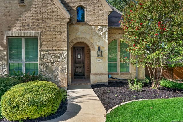 1627 Wild Peak, San Antonio, TX 78258