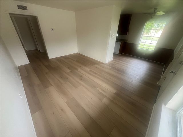 4813 Lavaca Dr 1, Corpus Christi, TX 78411