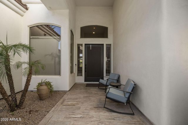 2656 E Taurus Place, Chandler, AZ 85249