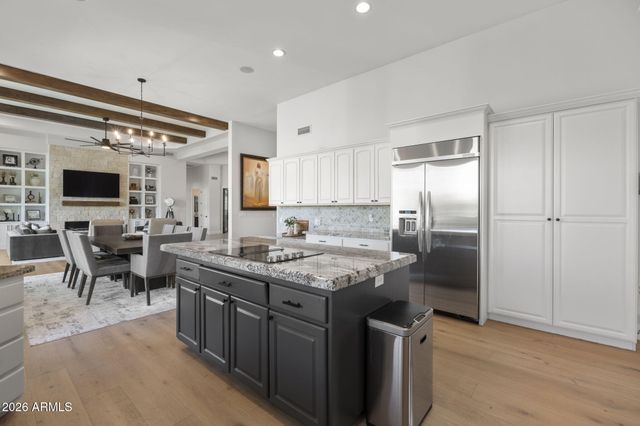 2656 E Taurus Place, Chandler, AZ 85249