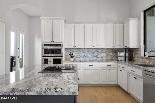 2656 E Taurus Place, Chandler, AZ 85249