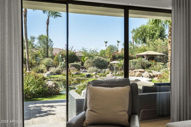 2656 E Taurus Place, Chandler, AZ 85249