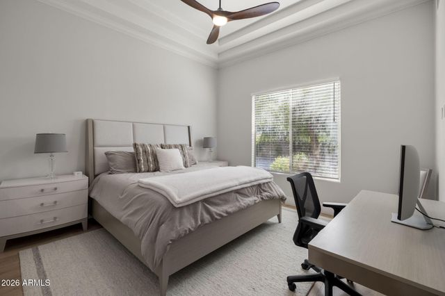 2656 E Taurus Place, Chandler, AZ 85249