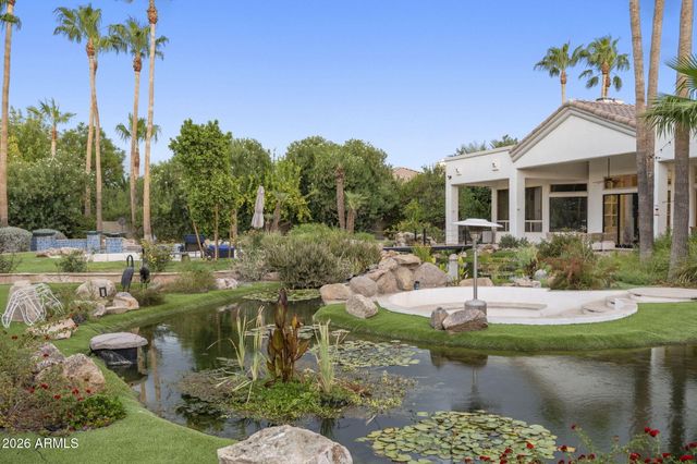 2656 E Taurus Place, Chandler, AZ 85249