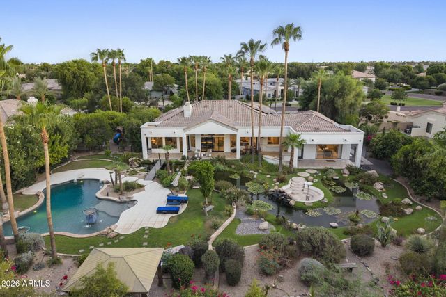 2656 E Taurus Place, Chandler, AZ 85249