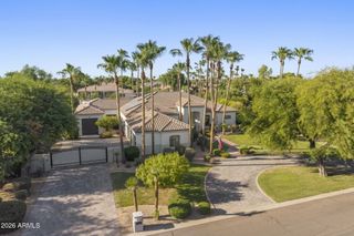 2656 E Taurus Place, Chandler, AZ 85249